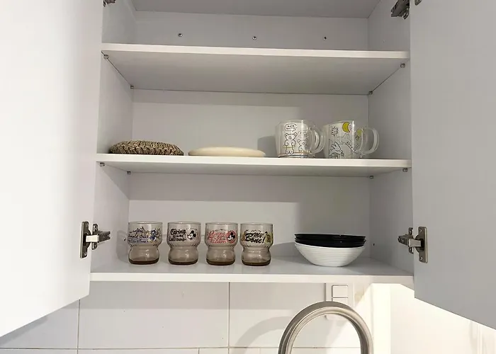 5 Minutes From Sangsu Station, 5 Minutes From Hongdae Street, Airport Bus, Sensory 아파트